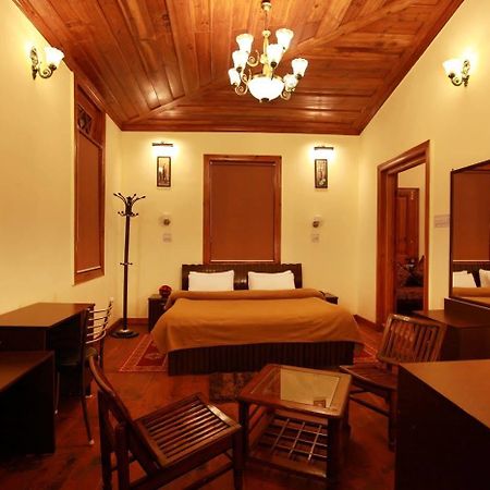 Torrentium Lodge Shimla Exteriör bild