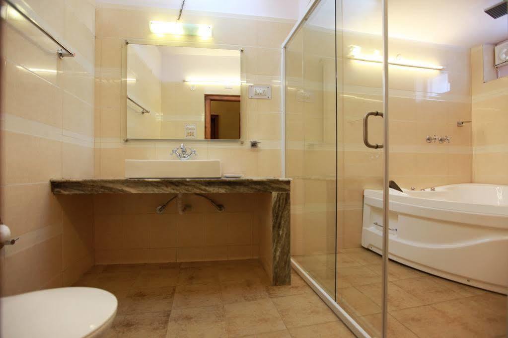 Torrentium Lodge Shimla Exteriör bild